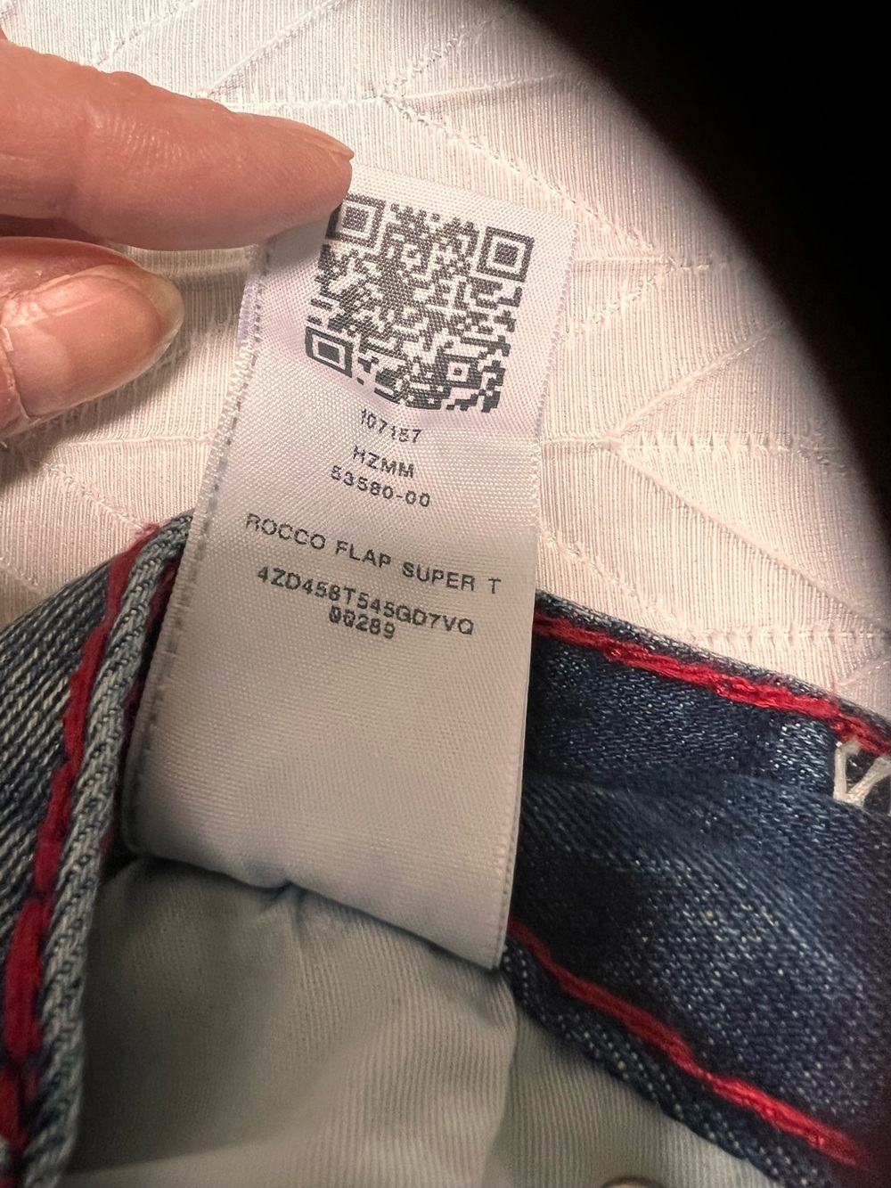True Religion Men's Relaxed Jeans with Red Stitching - Picture 9 of 9